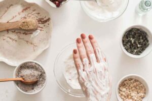 dry hands home remedy